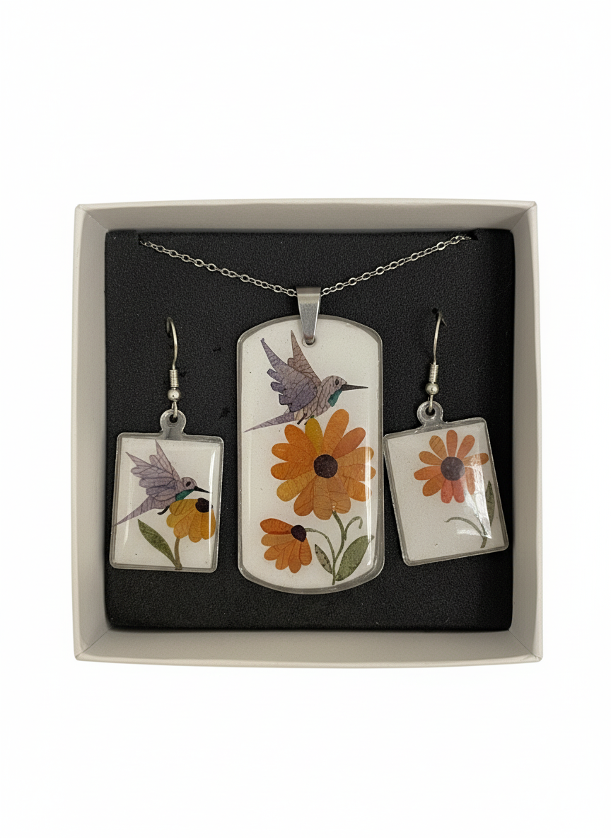 Conjunto de Bisuteria con diseño en pétalos de flores (colibrí)