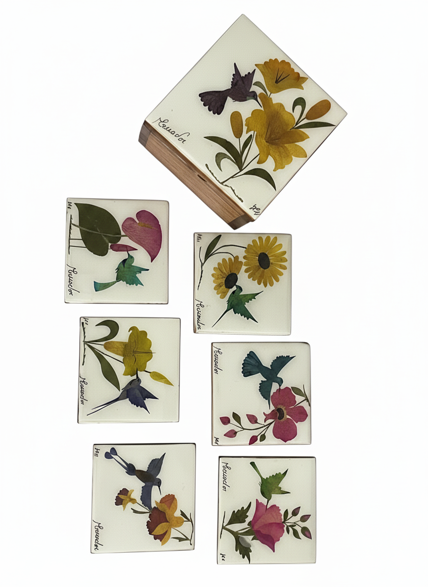 Portavasos decorativos con diseño en pétalos de flores